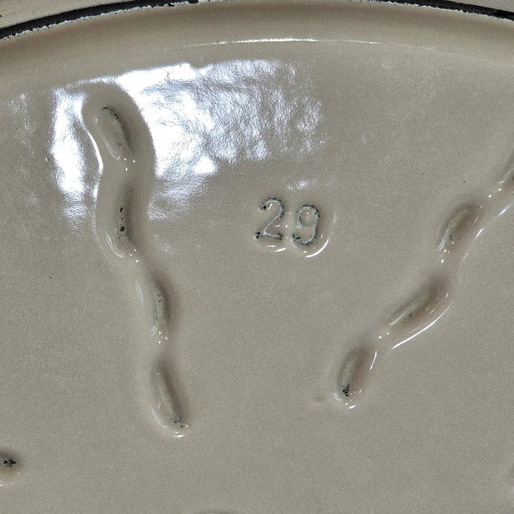 Le Creuset 29cm Flame Oval Dutch Oven - Picture 5 of 12